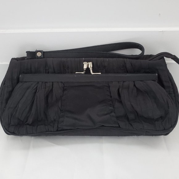 Pleated/Crinkled Satin Evening Wristlet Clutch Black Colour - Picture 2 of 11